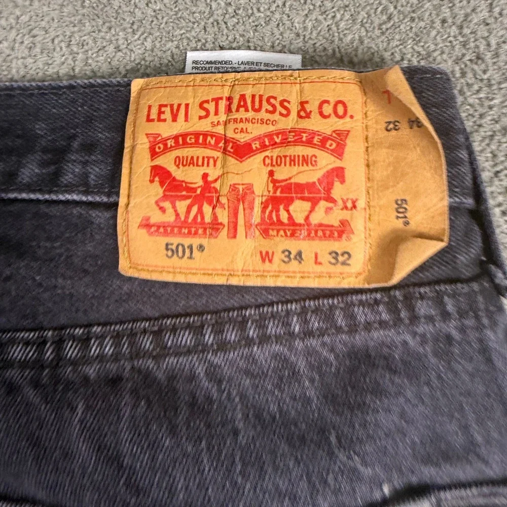Levis 501 Original Fit Mens Faded Black Straight Leg Button Fly Jeans 34x32